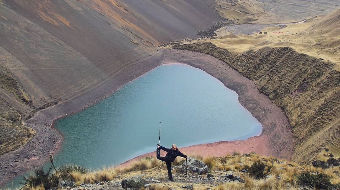 Ancascocha trek