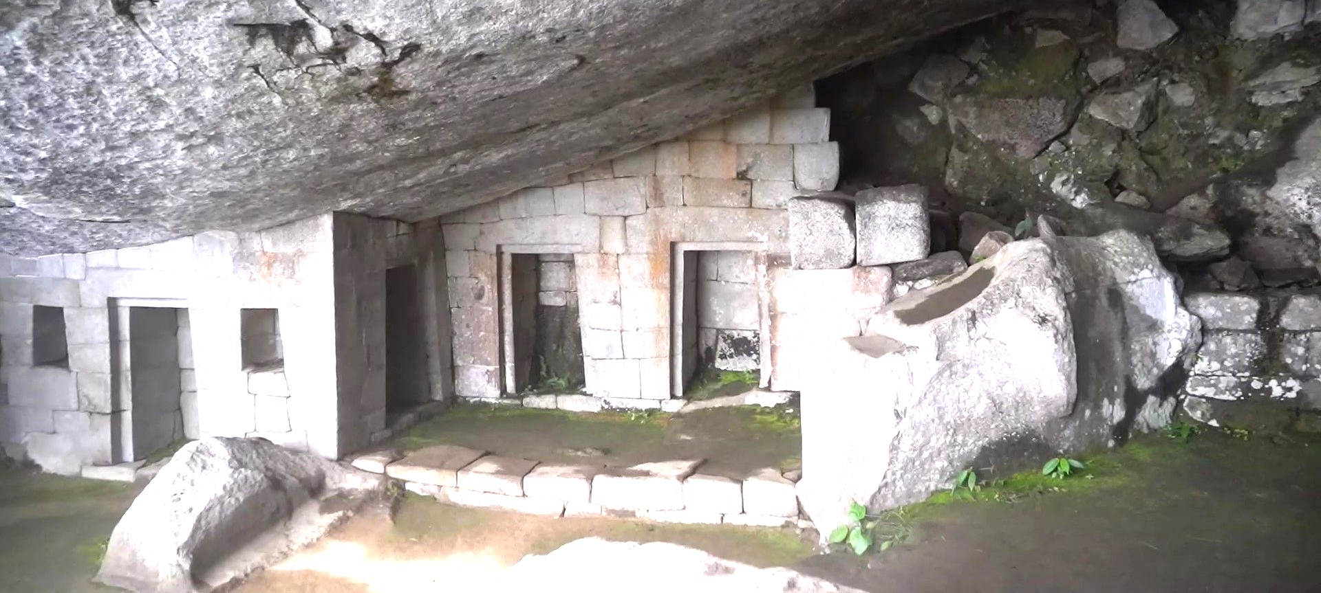 Temple of the Moon