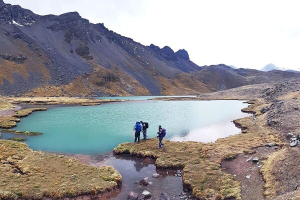 7 Lakes of Ausangate Hike