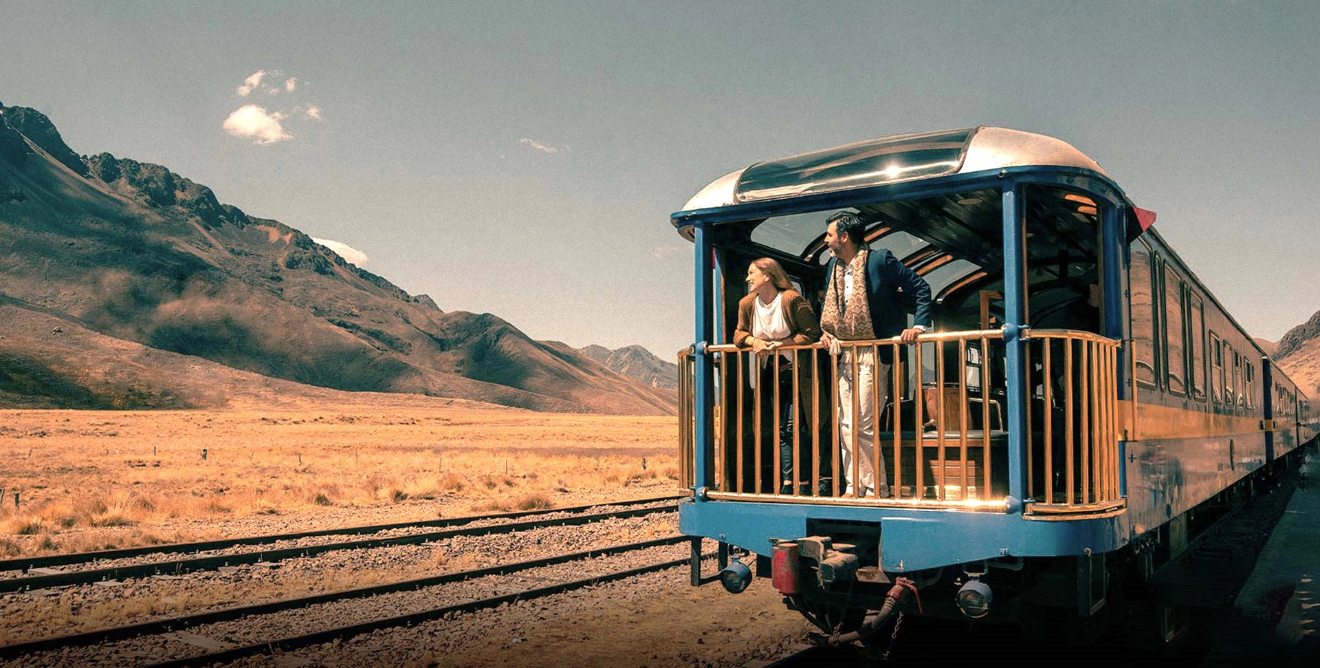 Train Travel to Machu Picchu – panoramic train journey through the Sacred Valley to the Inca citadel