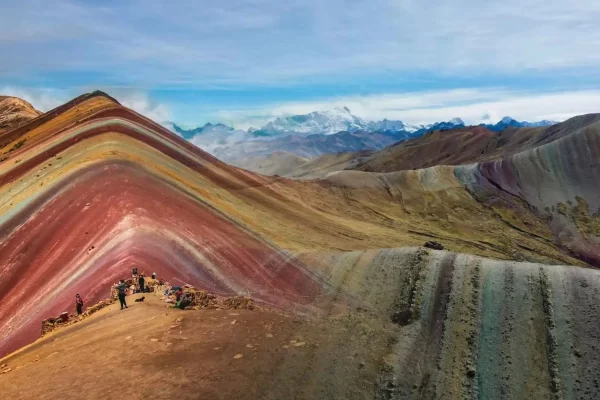 Rainbow Mountain vs Palcoyo – Which One to Visit in Peru