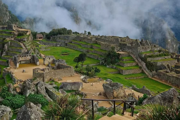Visiting Machu Picchu in One Day: Complete Guide from Cusco
